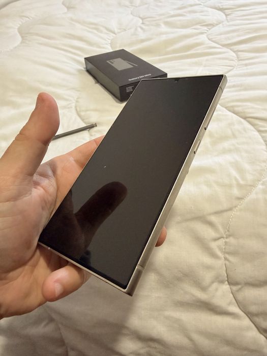 Samsung S24 Ultra 512 MB