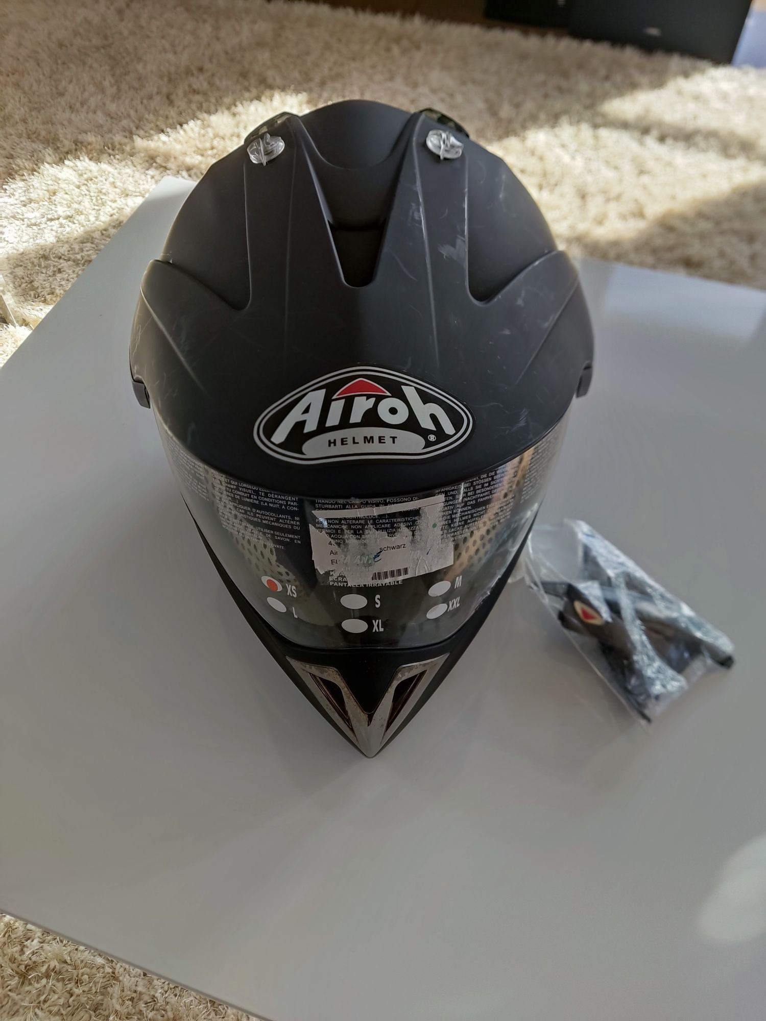 Kask AIROH S4  CZARNY MAT XS 52-54  nowy