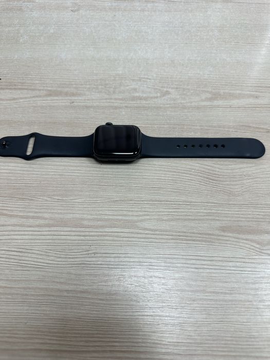 Apple Watch 6 SE