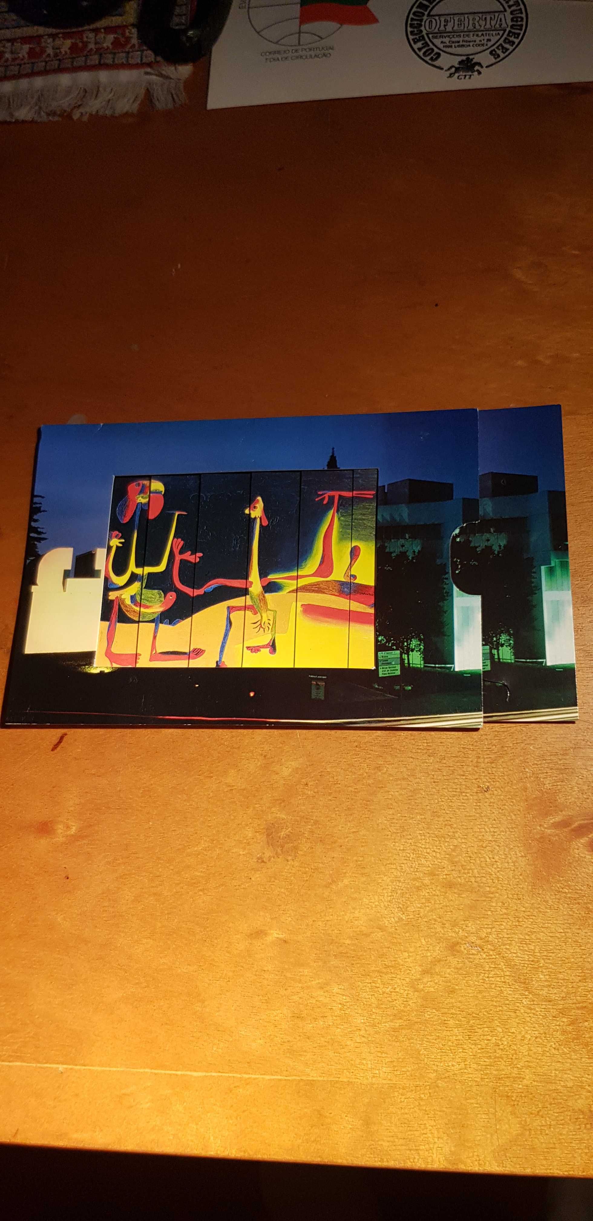 Postal ilustrado da Fundação Miró