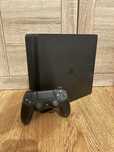 Konsola Playstation 4 slim + kontroler