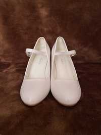 Білі весільні туфлі/ белые туфли