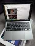 macbook pro 13 (2020) 500 гагабайт с touch bar