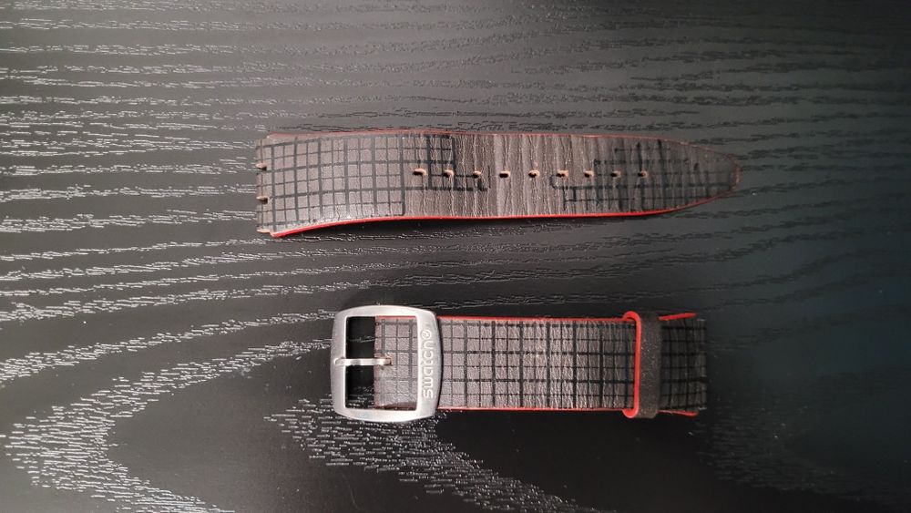 Pasek skin Swatch X James Bond 007 ASS07Z102