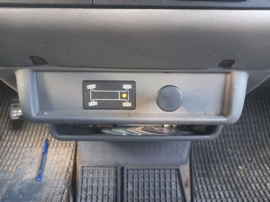 Vw t4 2.5 tdi syncro tylny most z blokada kod DTZ