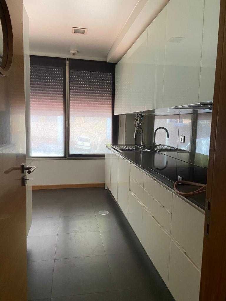 ALUGA-SE T1 em Coimbra