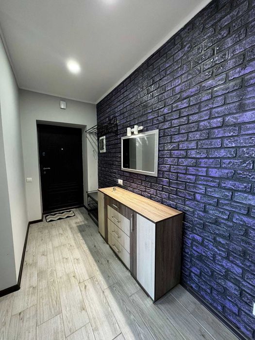 2 кім квартира з ремонтом,вул Національної гвардії