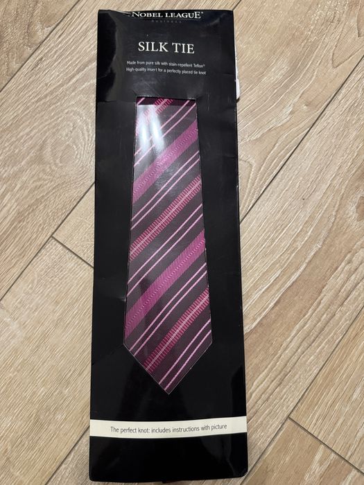 Nowy krawat 100% silk