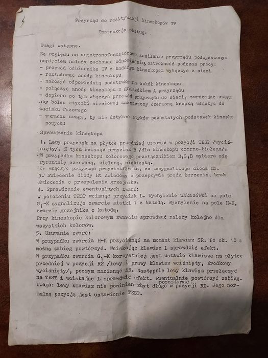 Przyrząd do reaktywacji kineskopów CRT