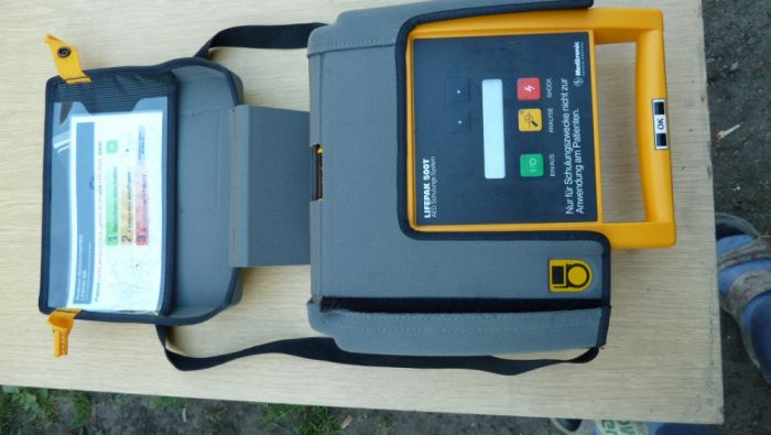 Medyczne urządzenie treningowe AED LIFEPAK 500T