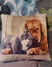 Подушка декоративная с котиком и собачкой