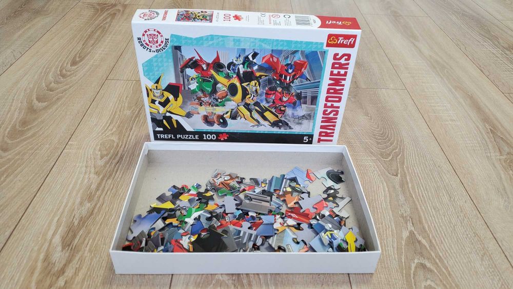 Пазл Trefl Transformers Команда автоботів 100 ел