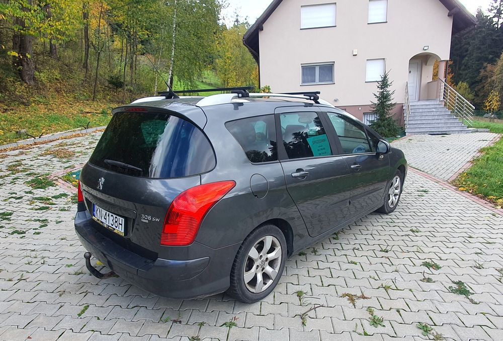 Peugeot 308SW lift 1.6 hdi 7-osobowy 2011 rok