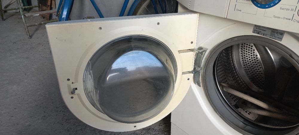 Продам LG пральну машину . Прямий привод. Гарний стан.