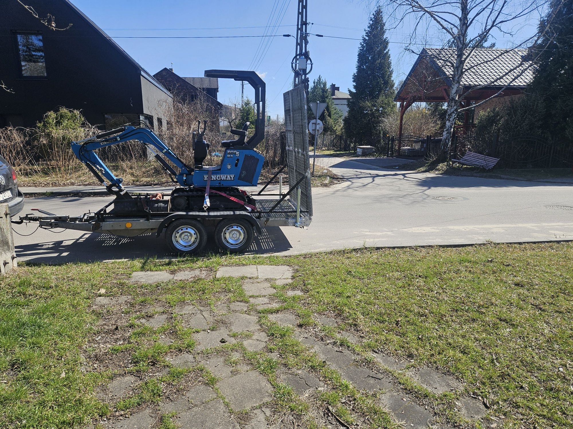 Uslugi minikoparka 90 zl/h, wywrotka 3.5 t koparko-ladowarka