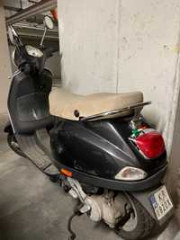 Piaggio Vespa LX 50, 2006 r.