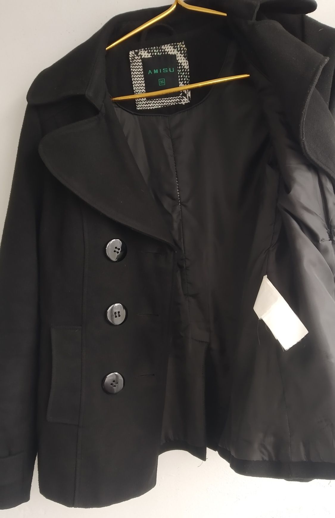 Пальто размер 42-44. Фирма Amisu