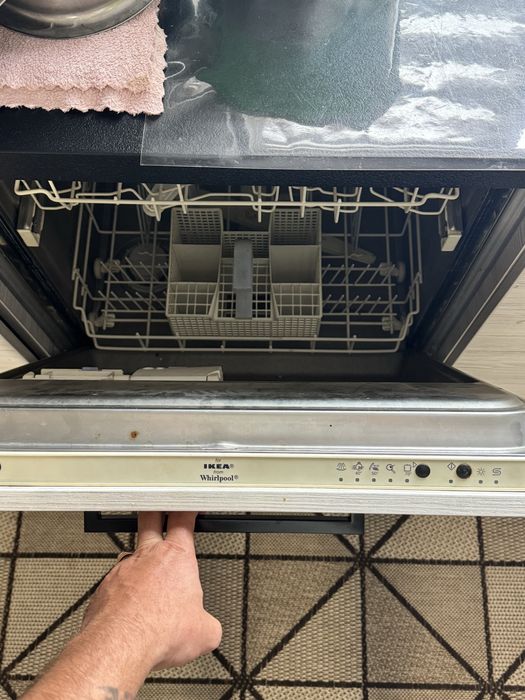 Посудомийна машина Whirlpool 60 см. вбудована
