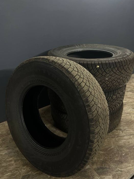 Nokian Hakkapellita 265/70 R17