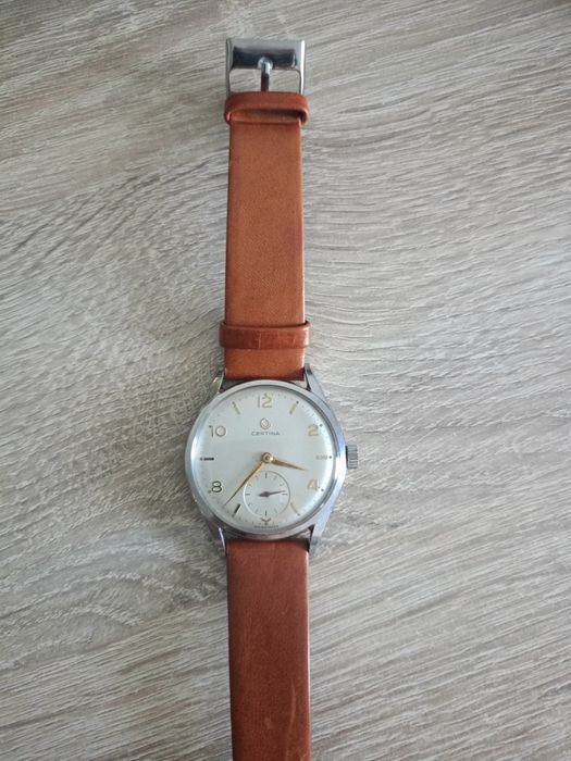 Zegarek mechaniczny Certina z lat 60 w stalowej 35.5mm kopercie