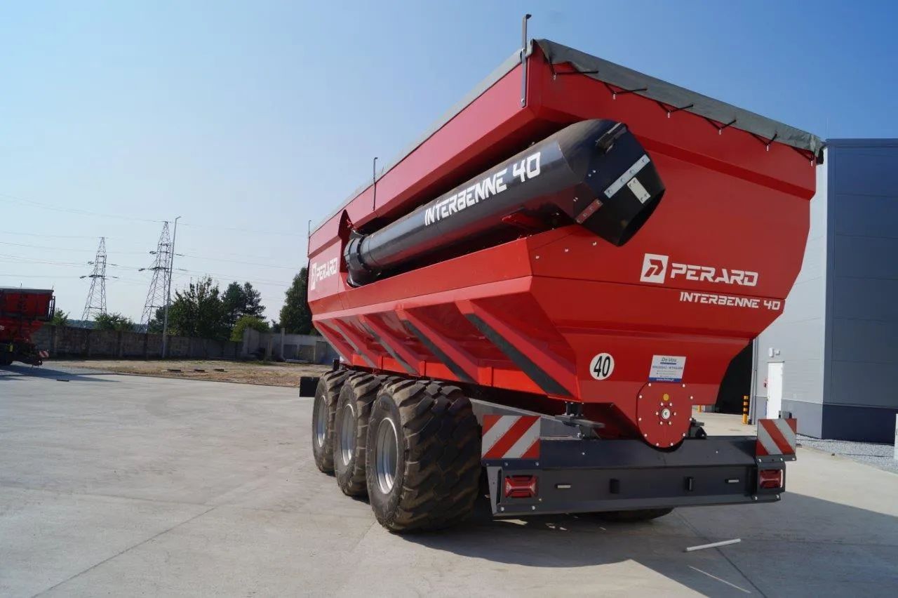PERARD Wóz Przeładowczy Interbenne 40m3