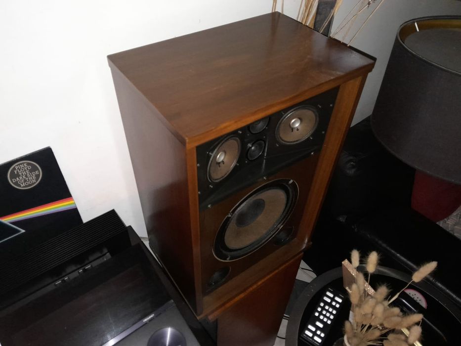 Colunas Sansui SP 1200