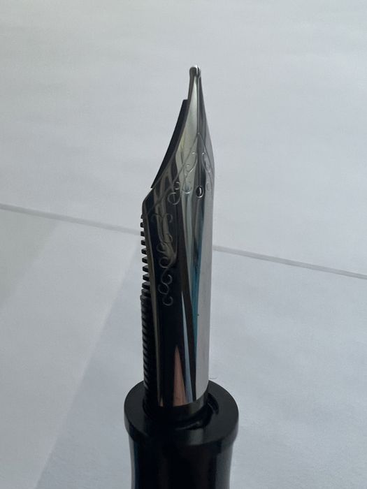 Caneta de tinta permanente