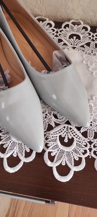 Okazja !! Balerinki lakierowane damskie rozmiar 45 długość wkładki 28c