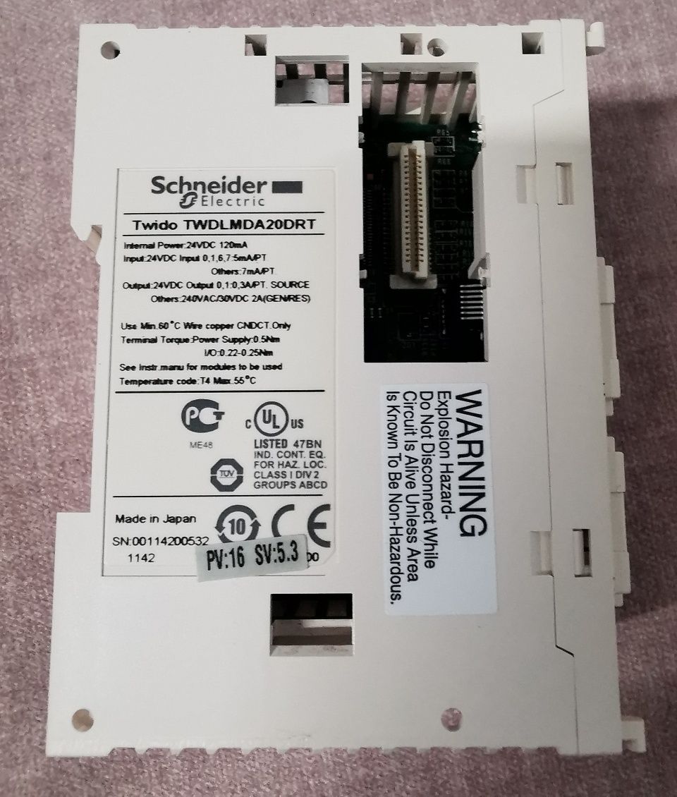 PLC moduł Schneider STEROWNIK TWIDO TWDLMDA20DRT + moduł komunikacyjny