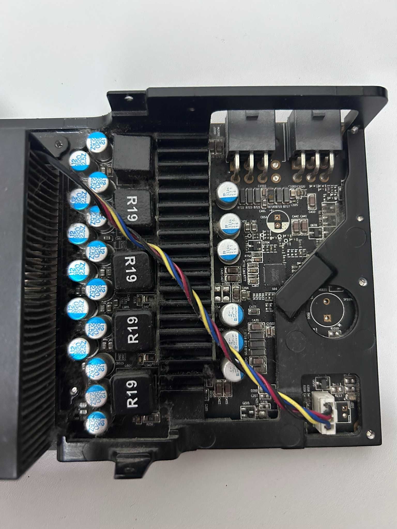 Placa Gráfica Core RADEON 7950 3GB