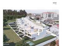 Condomínio privado em Leiria com moradias T4 com jardim