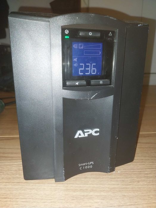 Ups smart ups c1000 APC 1000va