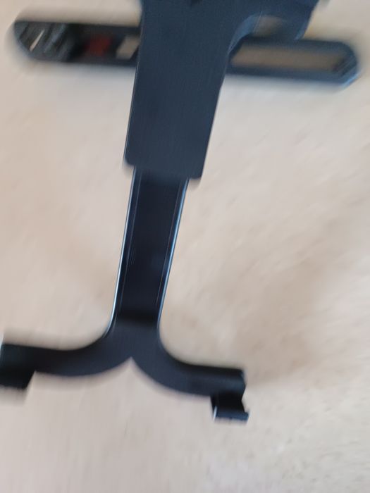 Держатель для планшета в машину