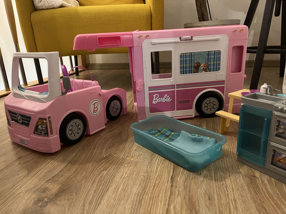 Kamper barbie duzy oryginalny karton