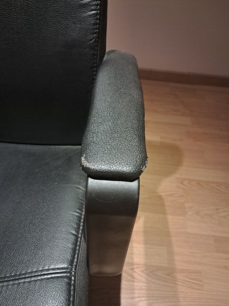 Cadeira de escritório preta