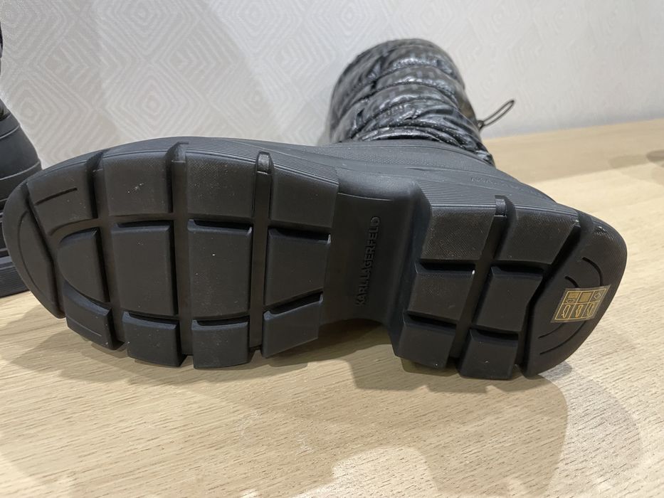 Черевики чоботи Karl Lagerfeld 39 високі чорні зимові нові