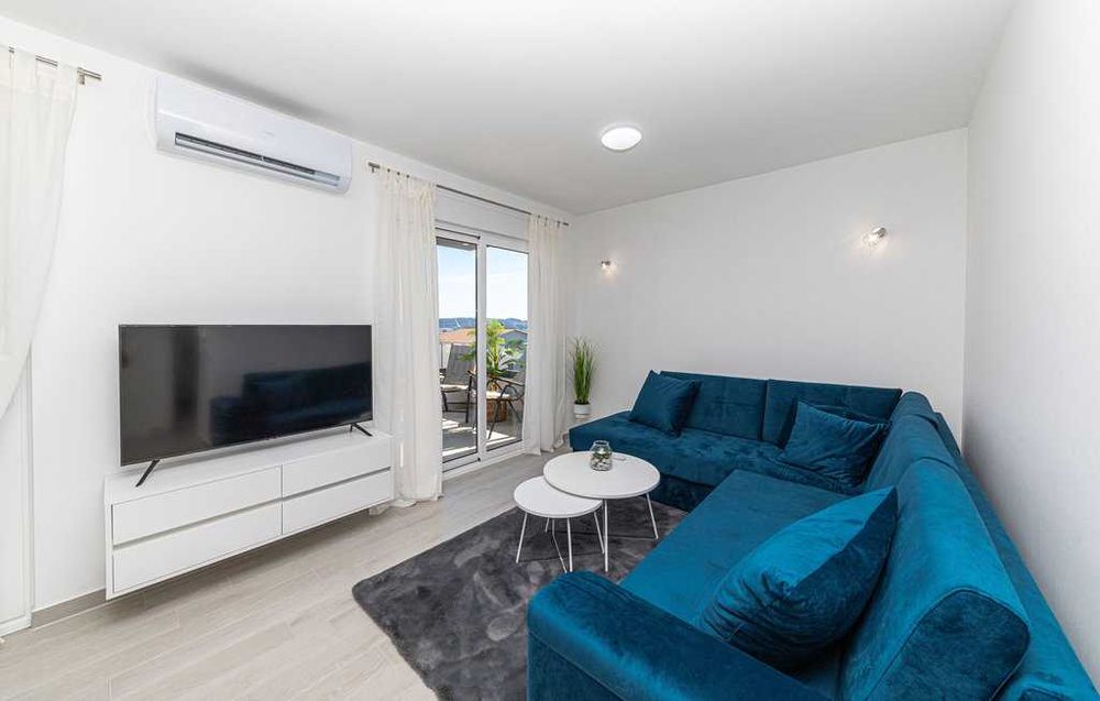 Wakacje, Chorwacja, okolice miasta Trogir, ładny apartament dla 5 osób