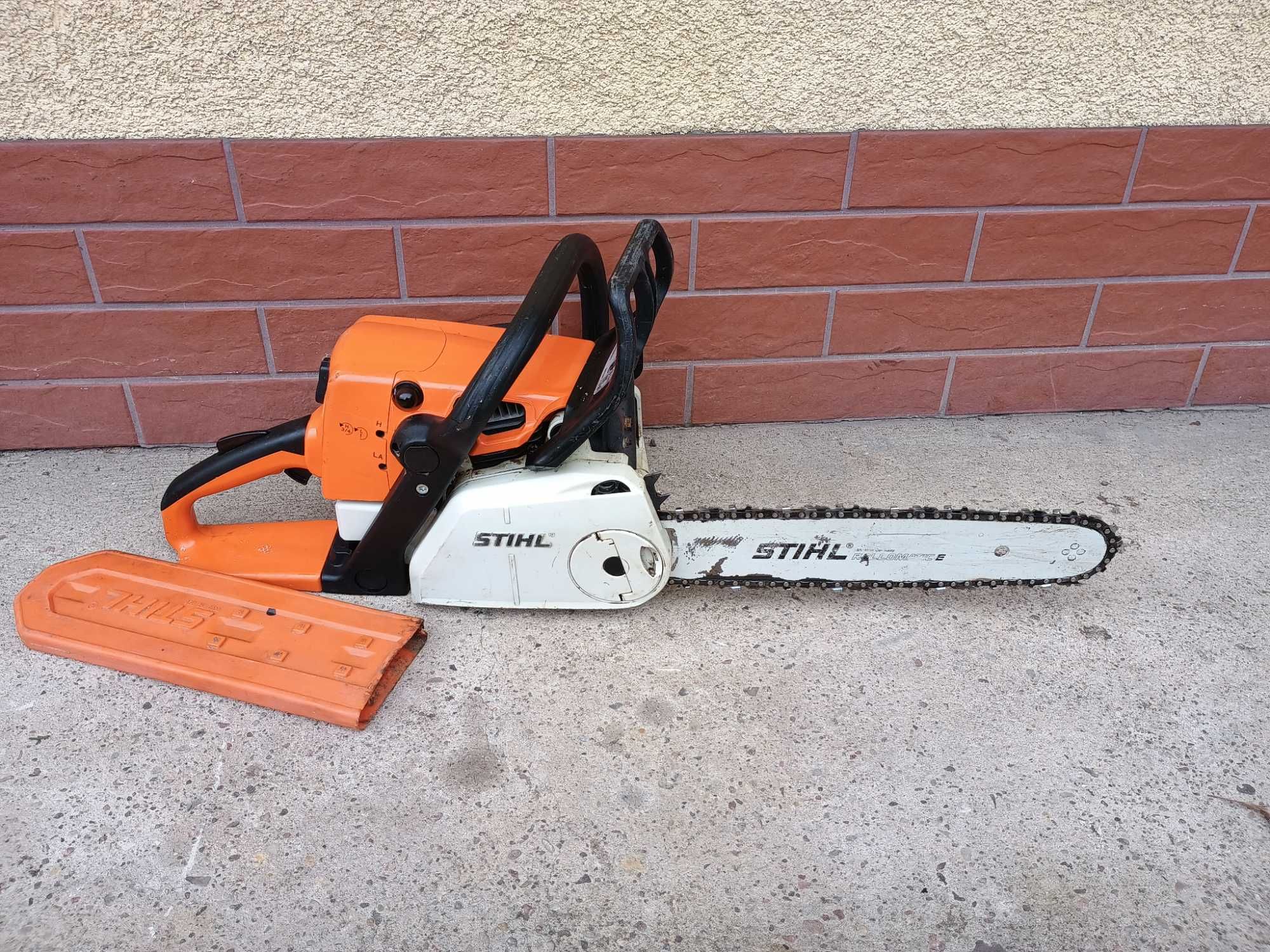 Stihl MS 230 Piła Pilarka