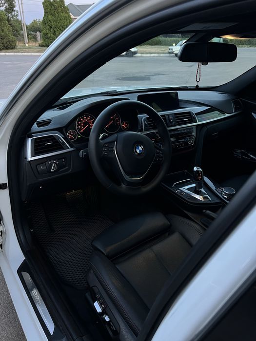 BMW f30 330e, plug in hybrid