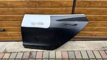 Двері задні ліві tesla model 3 2024- Highland