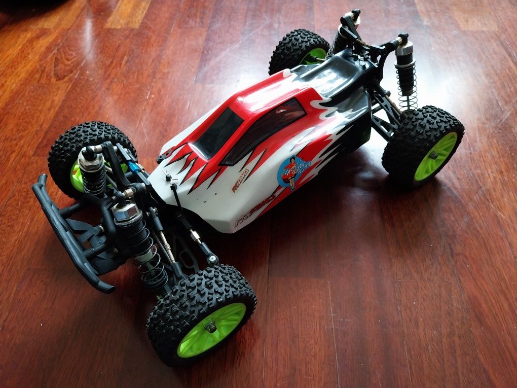 Carro rc 1/10 eléctrico.