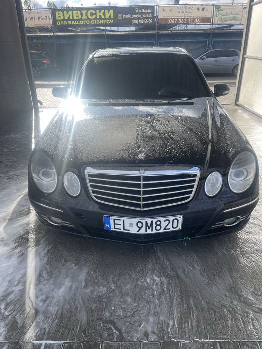 Мерседес 211 з економним 2.2 мотором