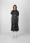 Sukienka koszulowa w serca Kate Spade 40