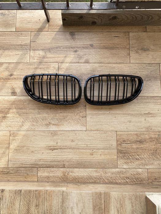 Nerki grill, atrapa. BMW e60, e61. M5 look
