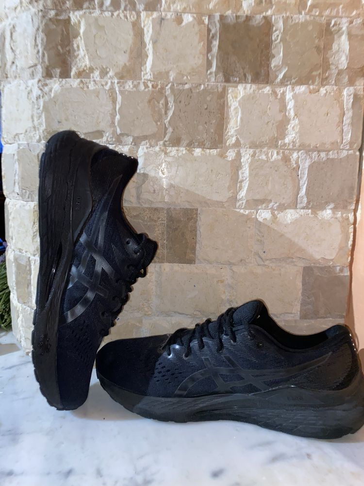 Asics gel kayano 28 44 28cm размер