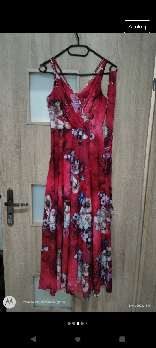 Czerwona długa sukienka w kwiatki Elizabeth Collection rozmiar 32