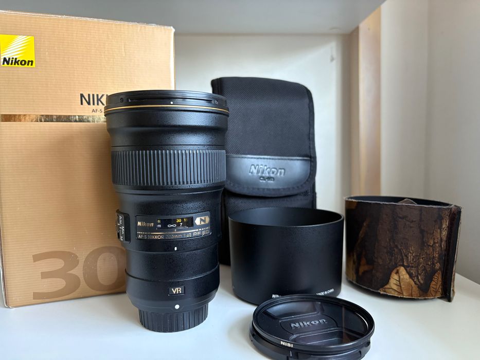 Obiektyw Nikon Nikkor AF-S 300 mm f/4E PF ED VR Jak Nowy
