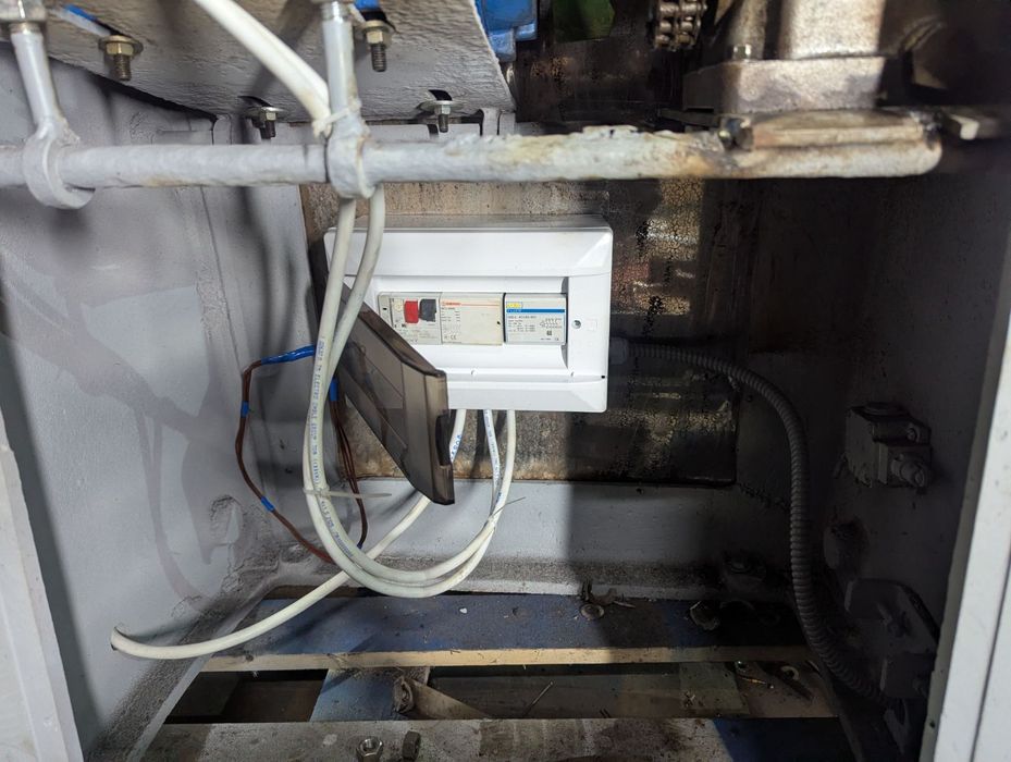 Шприц Идеал-У159.вакуумный,двухшнековый,колбасное,мясное.