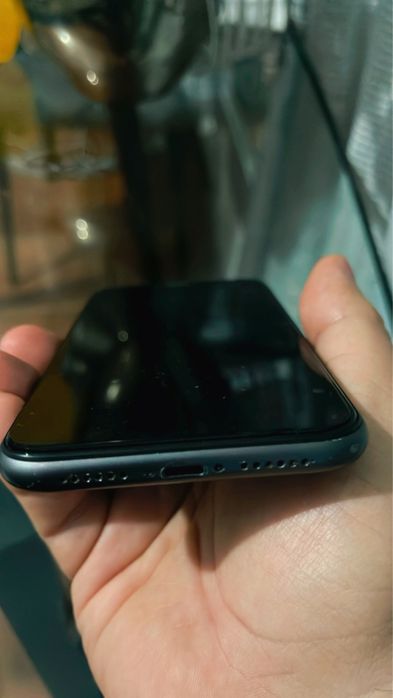 Iphone 11 preto 128 gigas