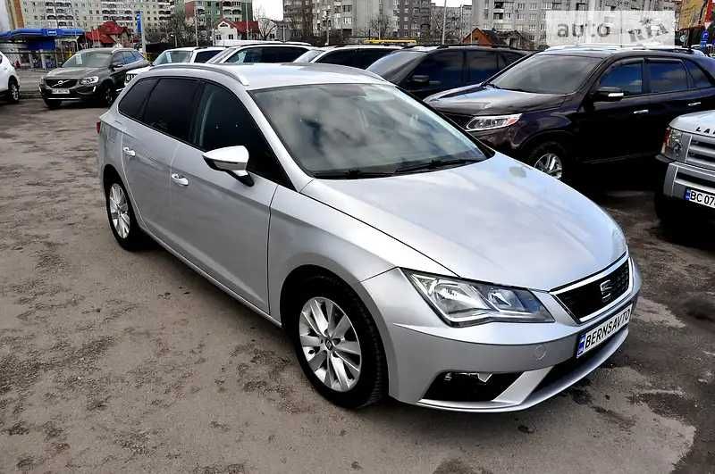 Авто під виплату SEAT Leon 2017 року